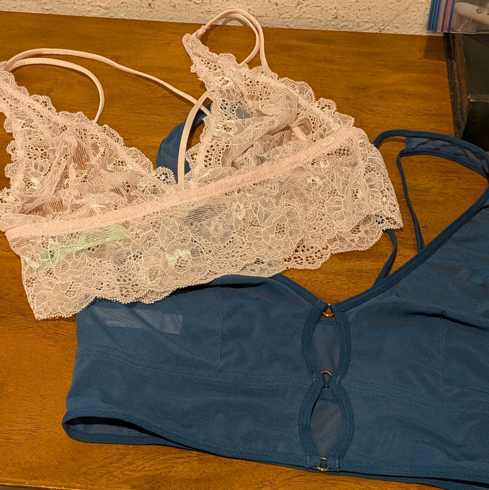 Bralette Duo in Soft Pink and Teal Blue